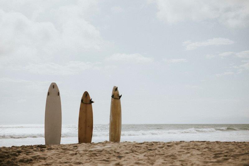 RETRO-SURFING-BOARDS